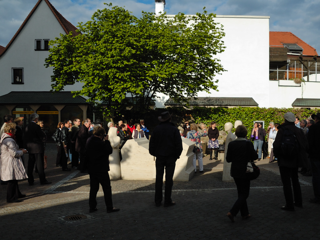 Feier am Opferdenkmal Feier am Opferdenkmal